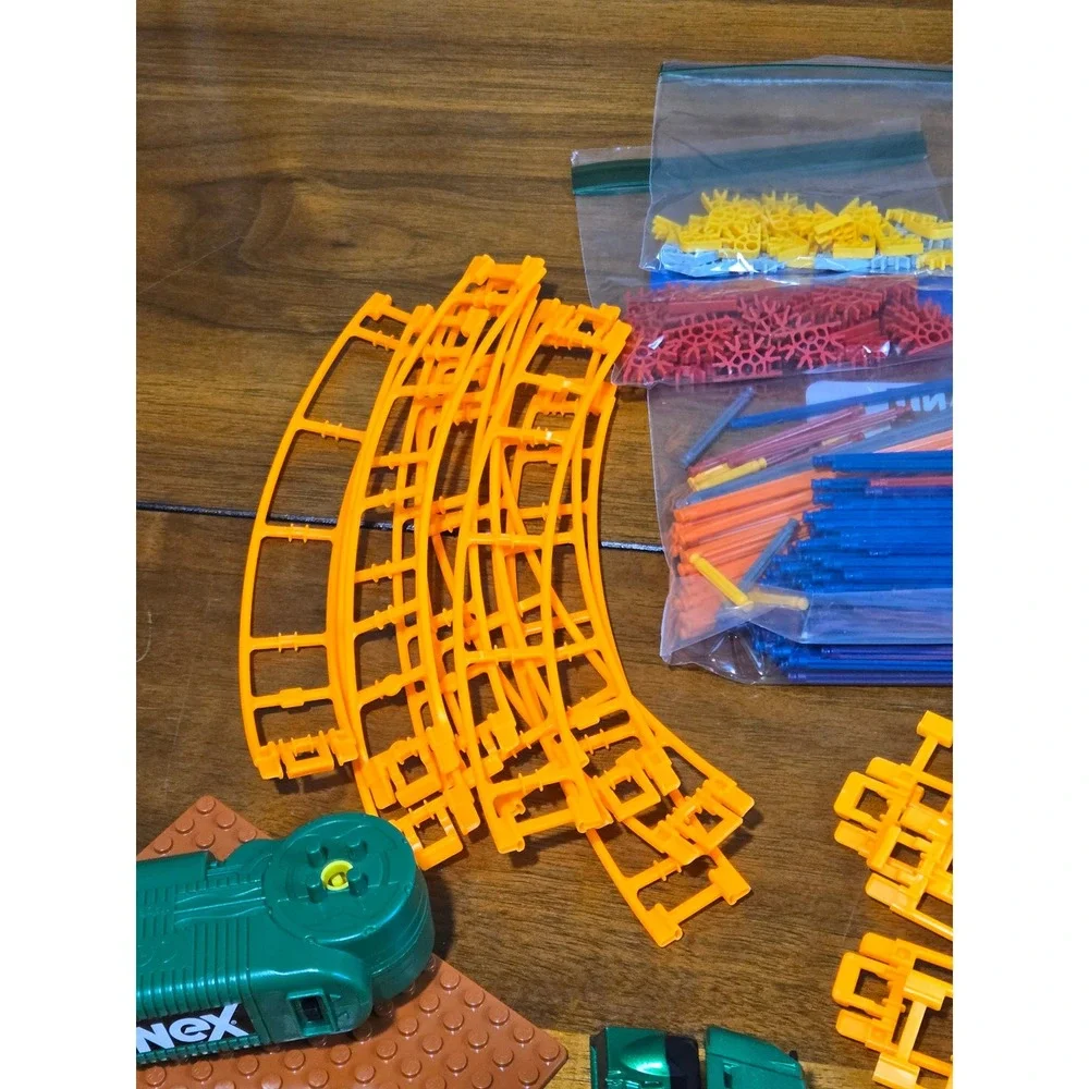 KNEX Roller Coaster Building Set Lot Motorized Car Orange‎ Track Rods Connectors